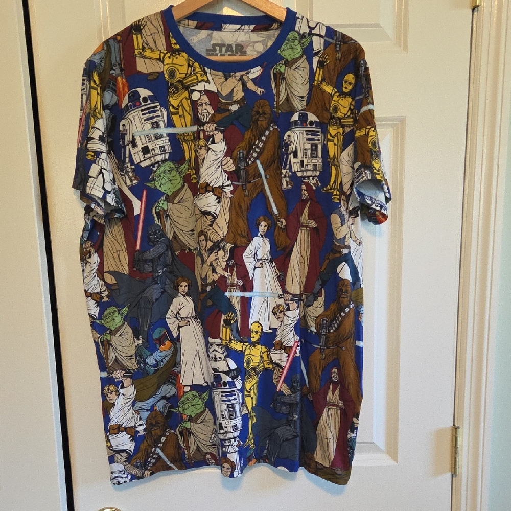 Cakeworthy AOP Star Wars Men's Short Sleeve Tee. XXL